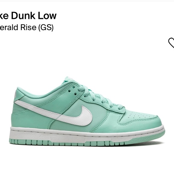 New Nike Dunk Low